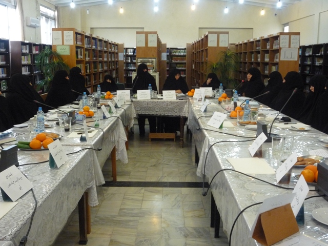 ديدار با مسئولين حوزه هاي علميه خواهران